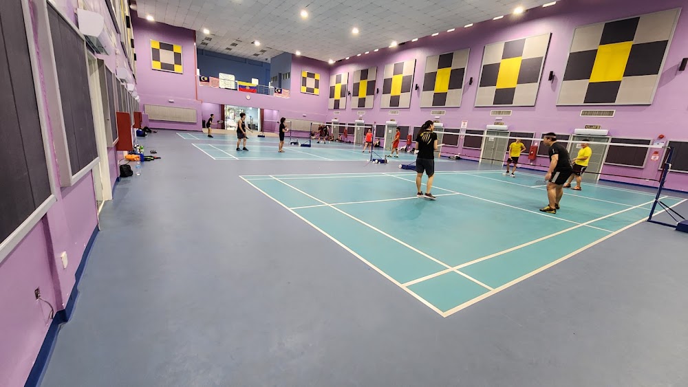 Kompleks Sukan Datuk Keramat